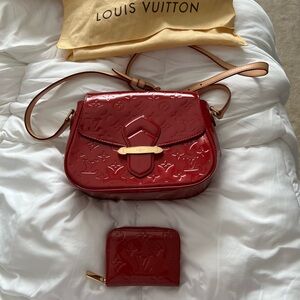 Louis Vuitton Bellflower Handbag Monogram Vernis GM With Purse Included  NWT